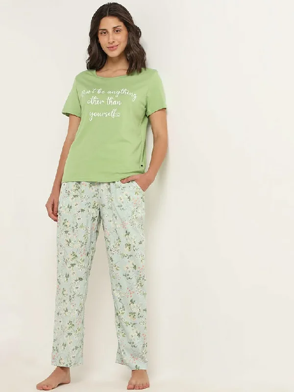 Women's palazzo beach pants Colored women jeans in vibrant hues like red and yellow Wunderlove Light Green Floral Cotton Pyjamas Women's palazzo beach pants Colored women jeans in vibrant hues like red and yellow Wunderlove Light Green Floral Cotton Pyjamas