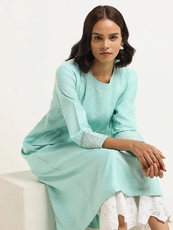 Women's tall - length straight pants Skinny women jeans with a form - fitting design Zuba Blue Embroidered Kurta Women's tall - length straight pants Skinny women jeans with a form - fitting design Zuba Blue Embroidered Kurta